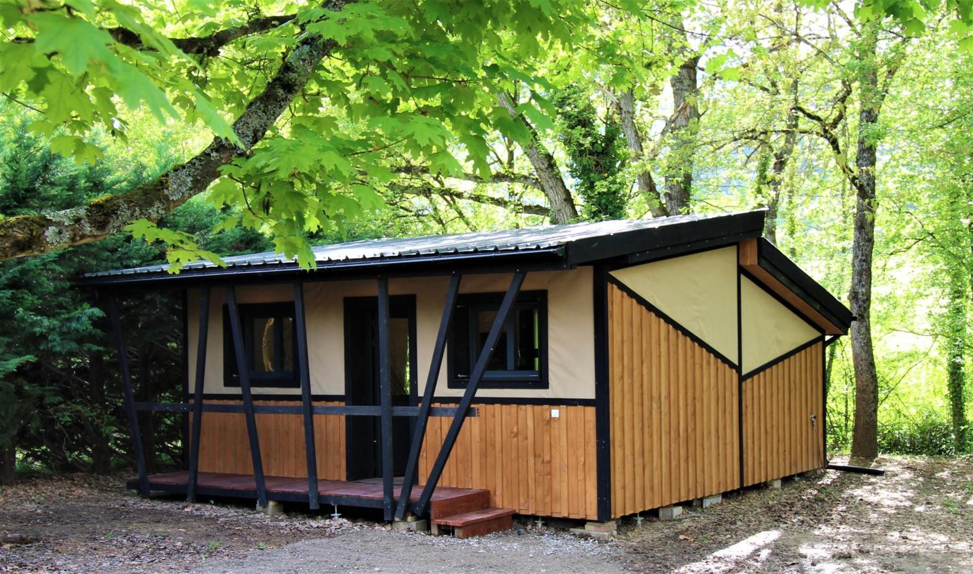Habitat Createur - Hebergements Insolites Au Camping Municipal "Les Ecureuils" Recoubeau-Jansac Buitenkant foto